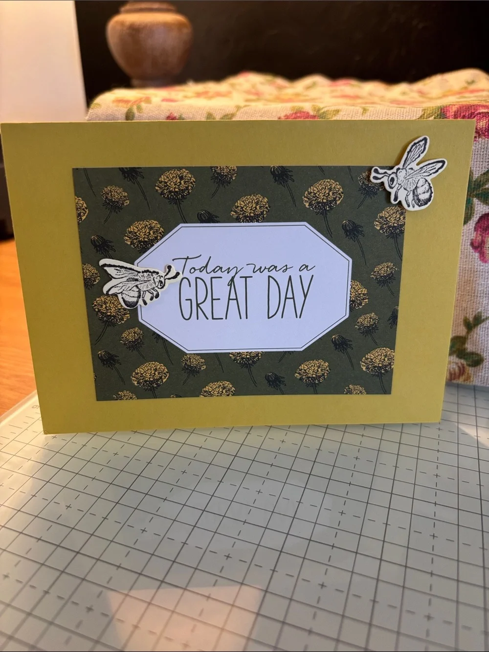 Yellow Bee Greeting Card Set -